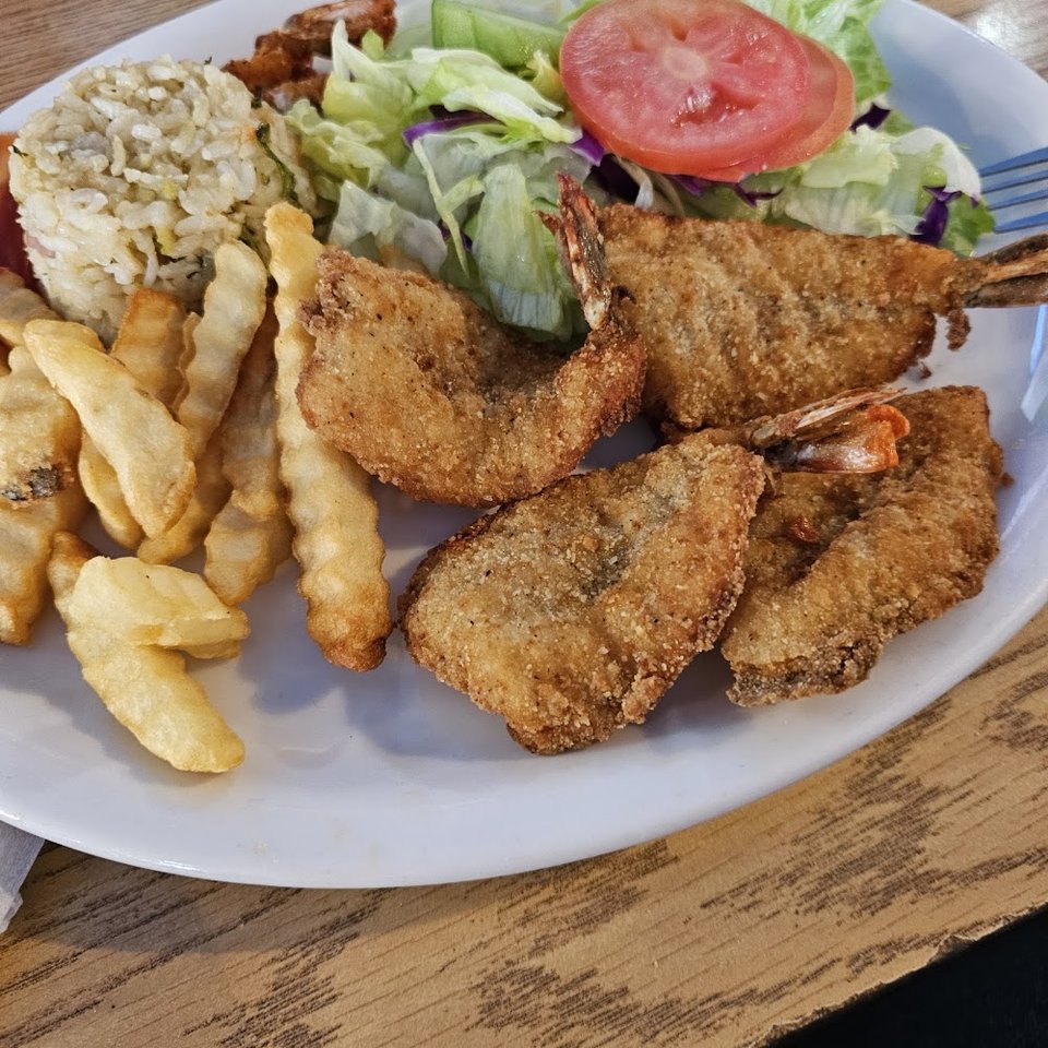 Adam's Combo Plate Shrimp & Fish